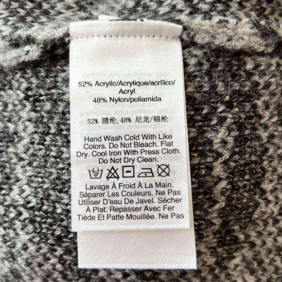 Ladies DKNY long open front sweater - Picture 5 of 5